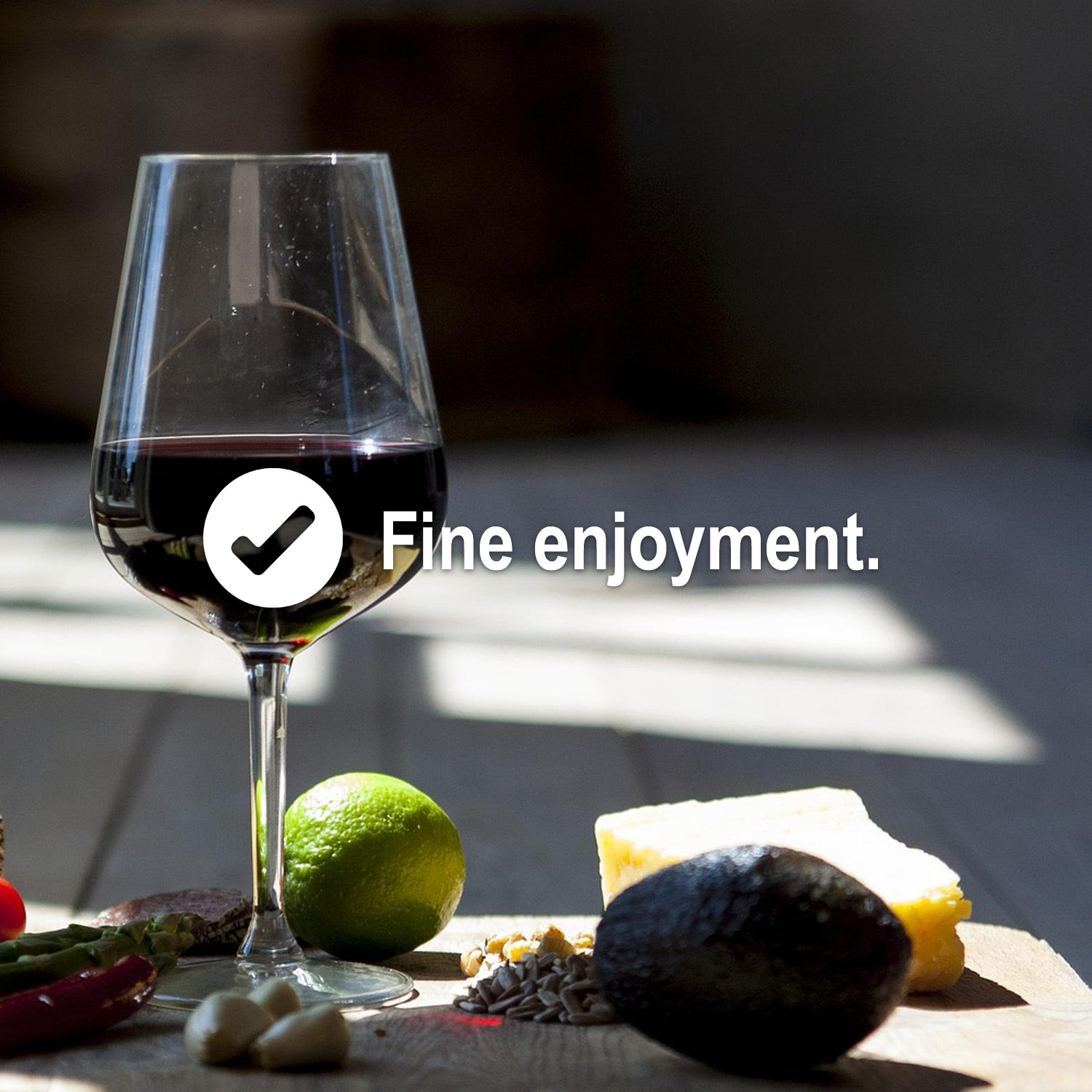 Ausgezeichnet köstlicher Rotwein Ausgezeichnet köstlicher Rotwein