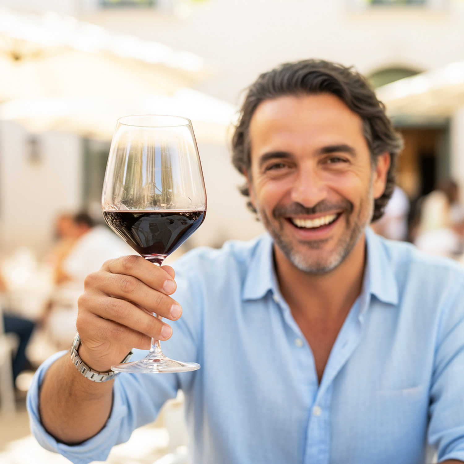 Ausgezeichnet köstlicher Rotwein Ausgezeichnet köstlicher Rotwein