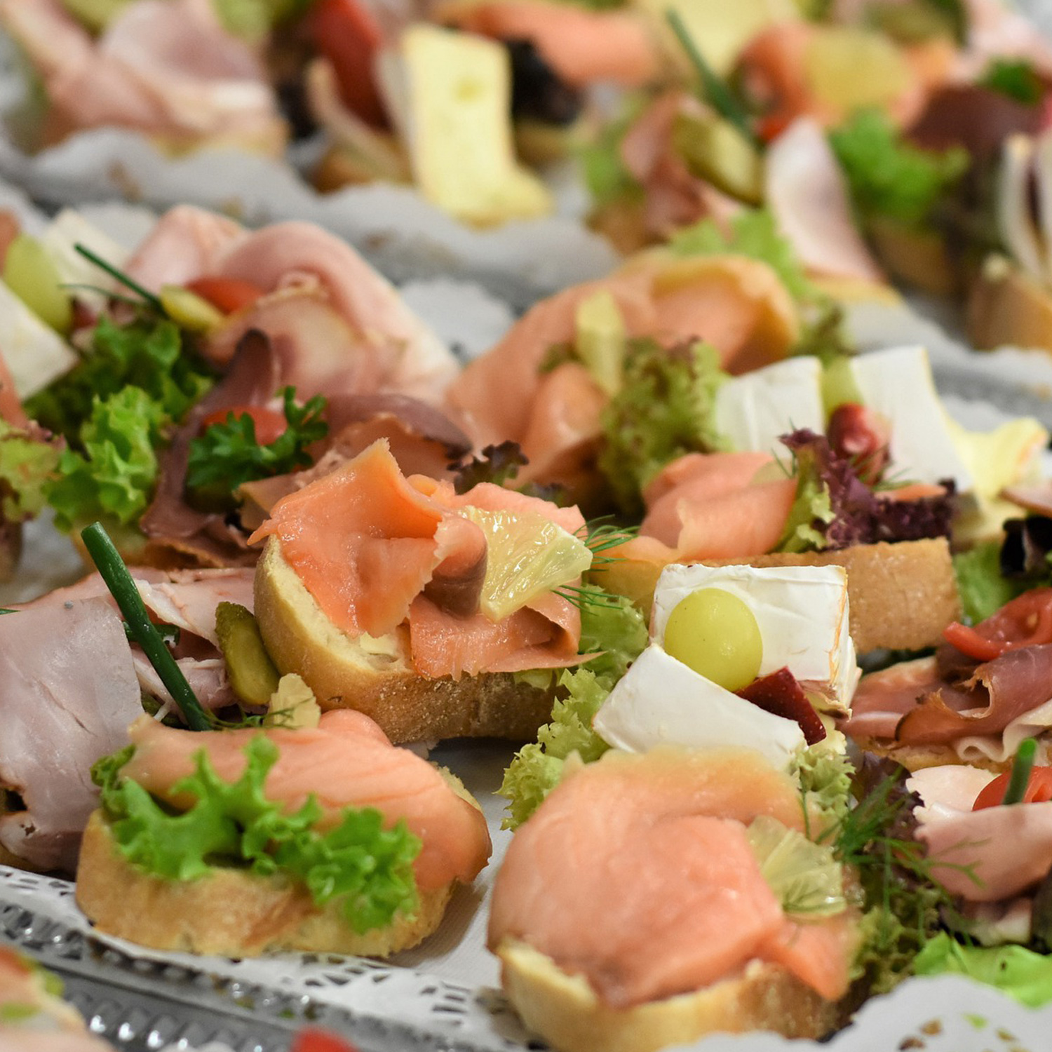 Canapes als Vorspeise Canapes als Vorspeise