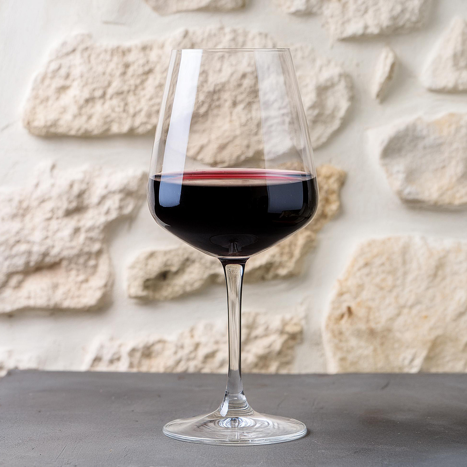 Ausgezeichnet köstlicher Rotwein Ausgezeichnet köstlicher Rotwein