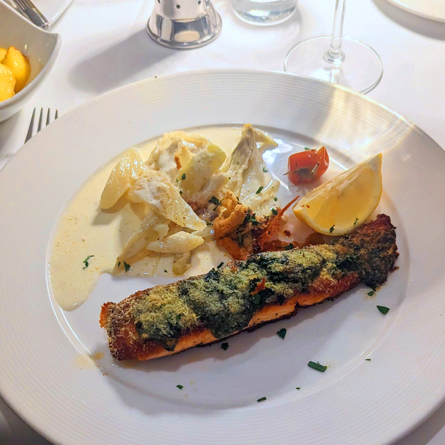 Passendes Essen zum köstlichen Wein Passendes Essen zum köstlichen Wein