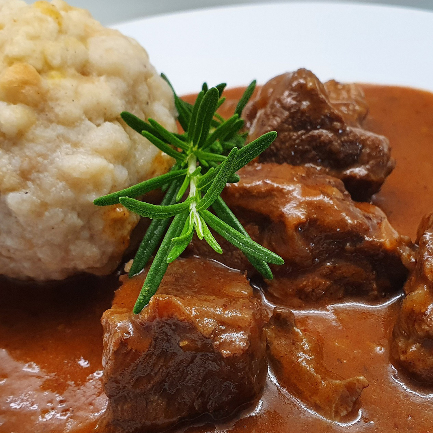 Passendes Essen zum wunderbaren Wein Passendes Essen zum wunderbaren Wein