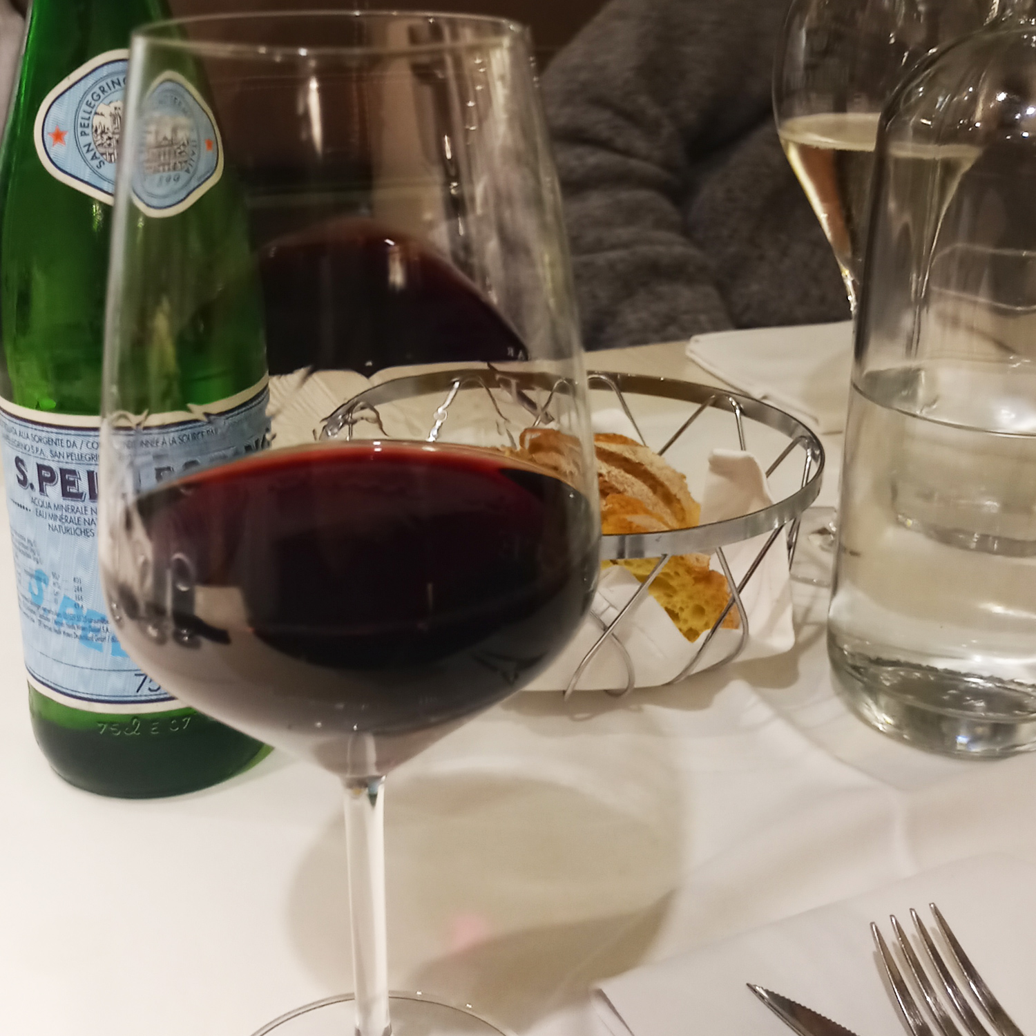 Ausgezeichnet köstlicher Rotwein Ausgezeichnet köstlicher Rotwein