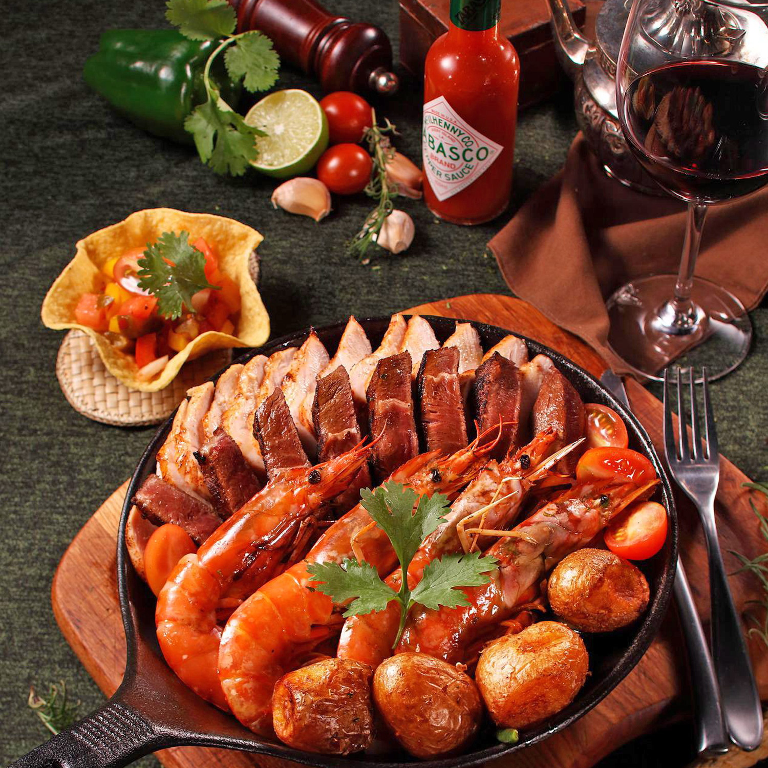 Passendes Essen zum wunderbaren Wein Passendes Essen zum wunderbaren Wein