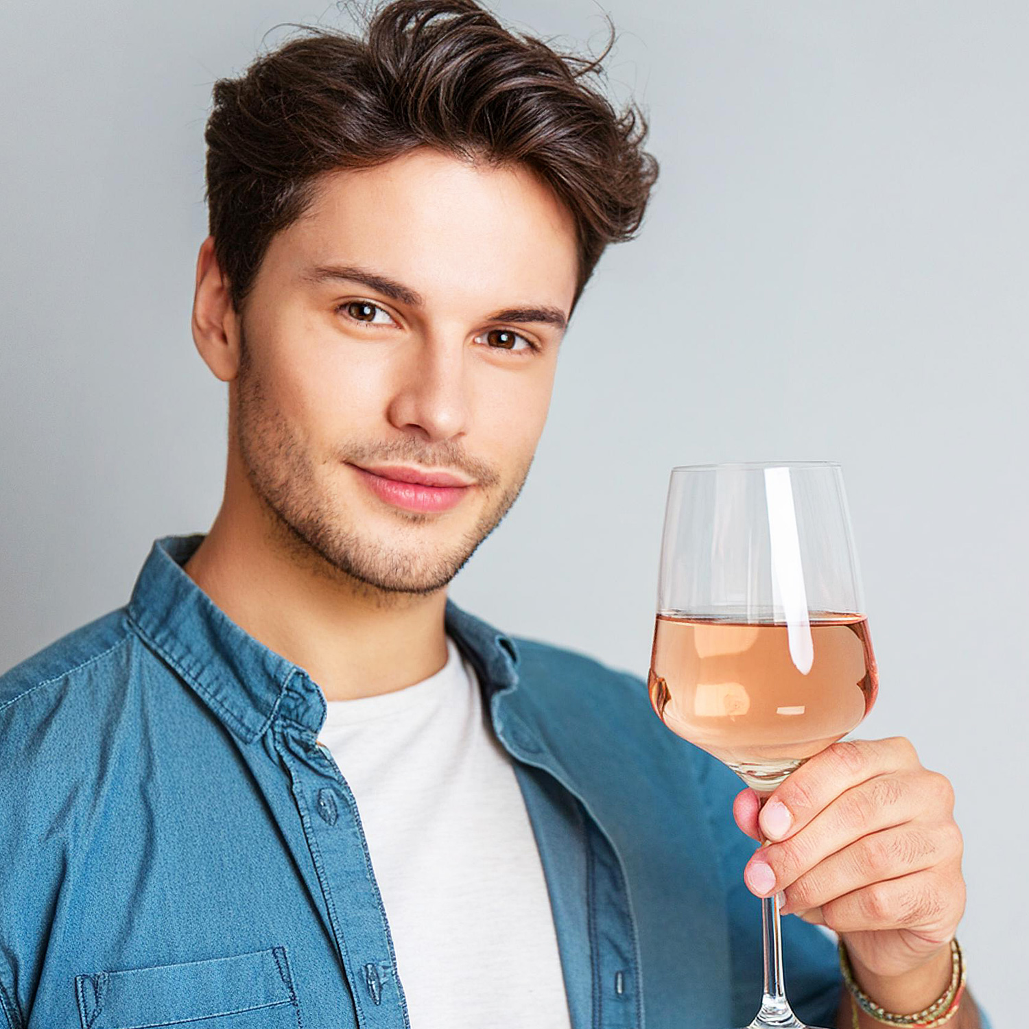 Ein vorzüglicher und köstlicher Rosewein Ein vorzüglicher und köstlicher Rosewein