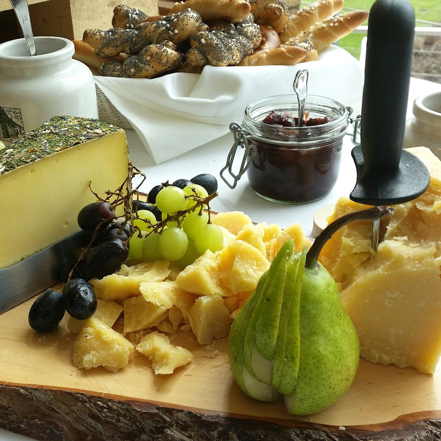 Käseteller als Weinbegleitung Käseteller als Weinbegleitung