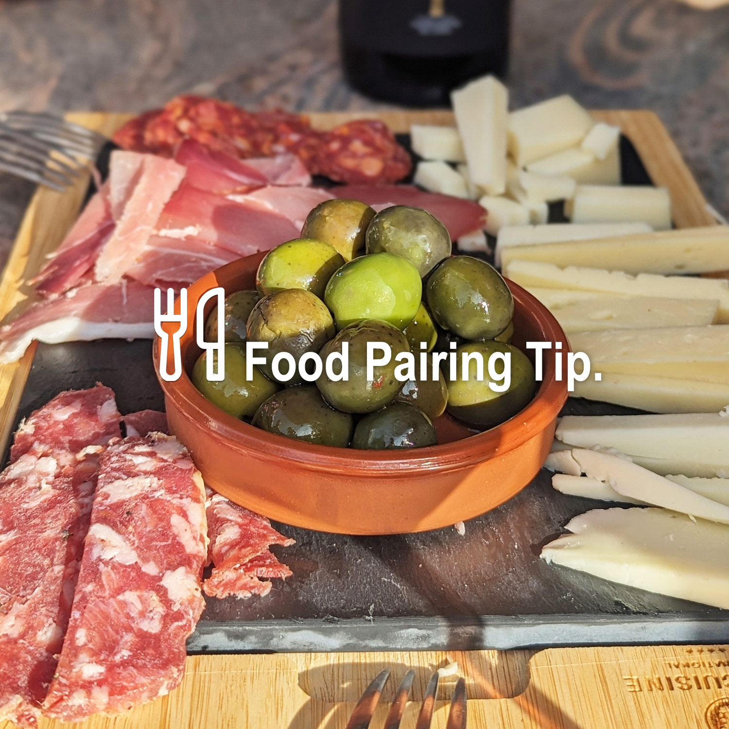 Passender Käse zum köstlichen Wein Passende Vorspeise zum köstlichen Wein