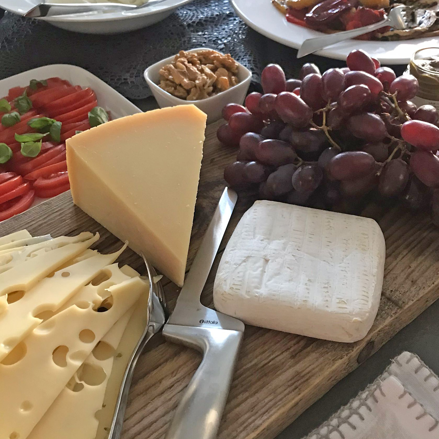 Käseteller als Weinbegleitung Käseteller als Weinbegleitung