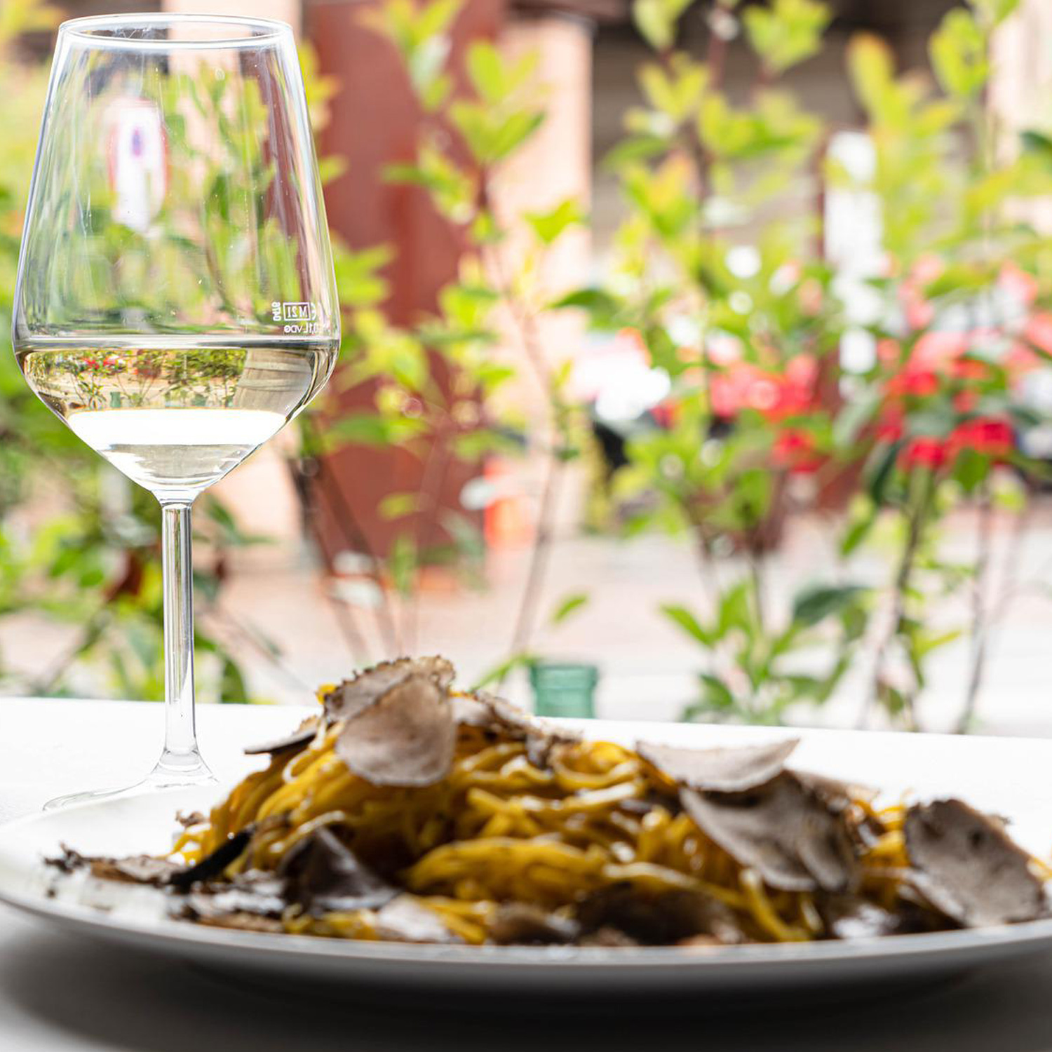 Passendes Essen zum köstlichen Wein Passendes Essen zum köstlichen Wein