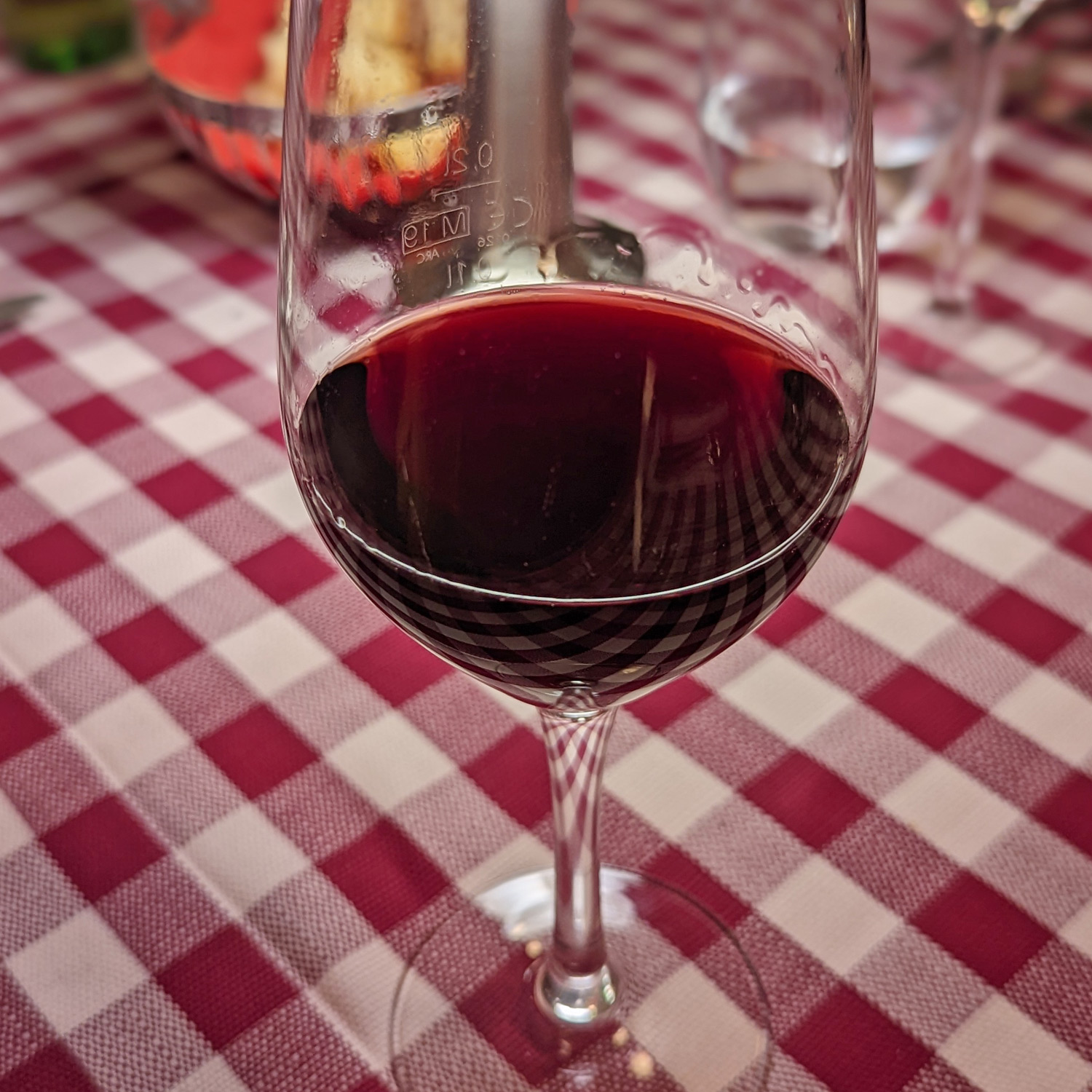 Ausgezeichnet köstlicher Rotwein Ausgezeichnet köstlicher Rotwein