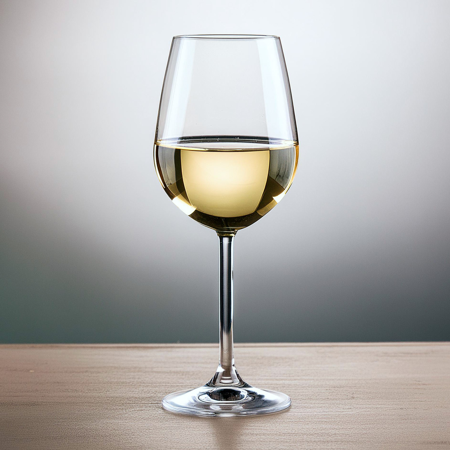 Ein vorzüglicher und köstlicher Weißwein Ein vorzüglicher und köstlicher Weißwein