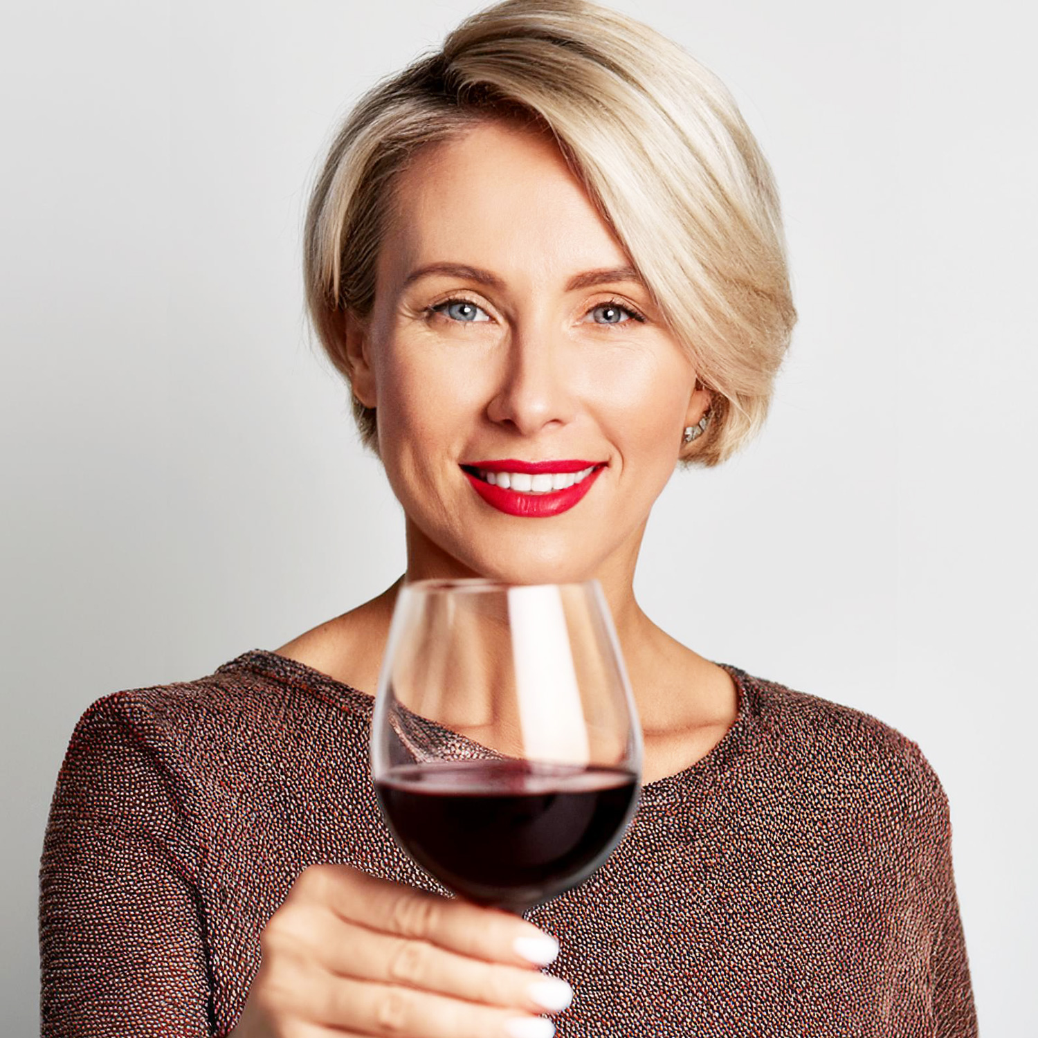 Genussvoller und köstlicher Rotwein Genussvoller und köstlicher Rotwein