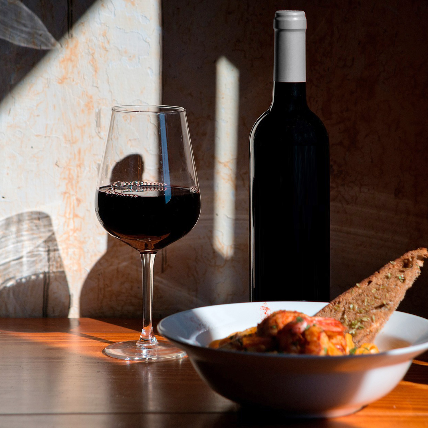 Ausgezeichnet köstlicher Rotwein Ausgezeichnet köstlicher Rotwein