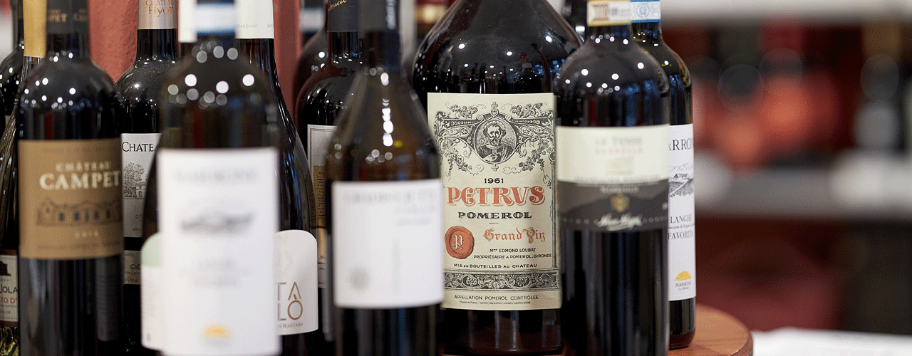 Weinbesorgung bei Vinum Nobile Weinbesorgung bei Vinum Nobile